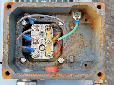 Used SEW R40DT90S4 Motors (misc) British Columbia CA | Lenmark #247714