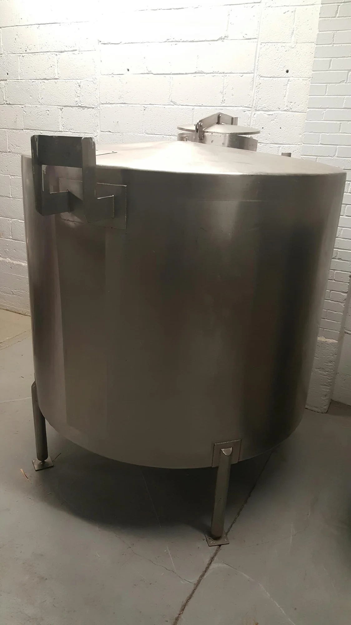 TANK  Stainless steel 420gall / 1500lit # 2450