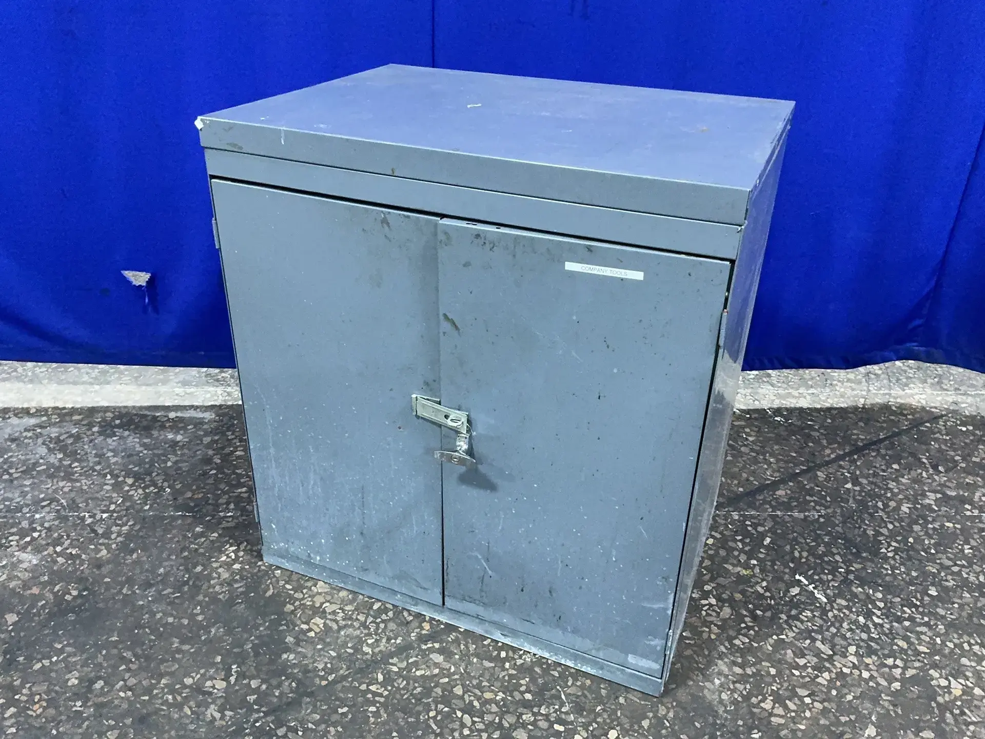 Used _UNKNOWN_ _UNKNOWN_ Cabinets Ohio US | HGR 24 #1787320
