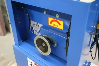 USED APEX EZ SANDER