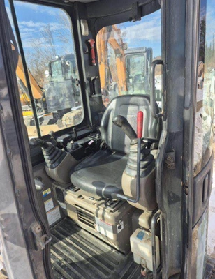 CASE CX27 Mini Excavator | Iron Listing (7)
