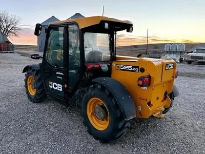USED 2023 JCB 525-60 AGRI