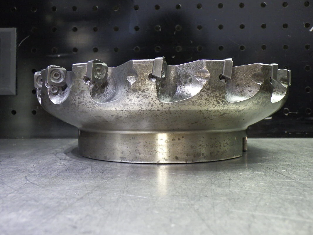 Sandvik 8" 90 Deg Indexable Facemill 2.5" Arbor RA590-203R63S-11M (LOC1133C)