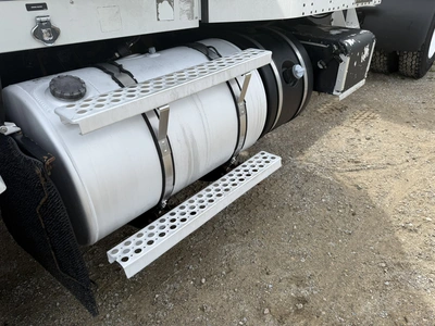 Used 2012 KENWORTH T800 TRUCK TRACTOR Conventional trucks Michigan US | Miedema Asset Management Group #1709439
