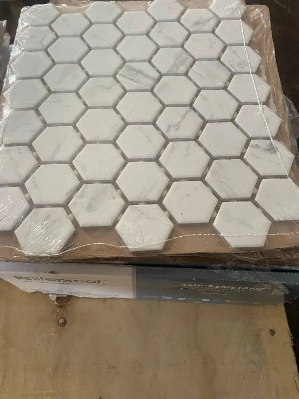 Lifeproof Carrara Hexagon Ceramic Mosaic Tile - 12x12 in, 9.72 sq ft (18 pcs)