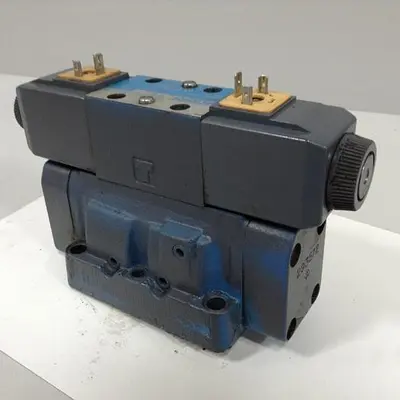 USED VICKERS DG4V-3-6C-M-U-HL7-60-B13