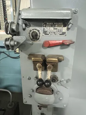 DO-ALL 3012-U Vertical Band Saws | Universal Press & Machinery (UPM) (2)