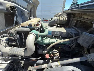 Used 2011 VOLVO VNL64T300 Conventional trucks California US | Ben Kaplan Equipment #1250886