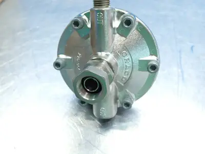 USED GRACO 214980