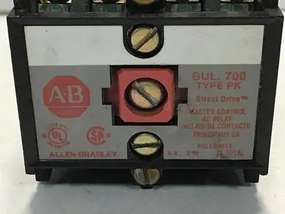 USED ALLEN BRADLEY 700-PK400A1 SER B