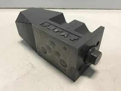 USED VICKERS DG4VS-5-0B1-M-U71-H-7-40-JA2