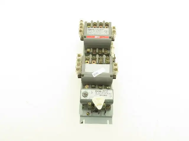 Furnas 22DS+32A*E6 Reversing Motor Starter 230VAC/575VAC 7.5Hp/10Hp