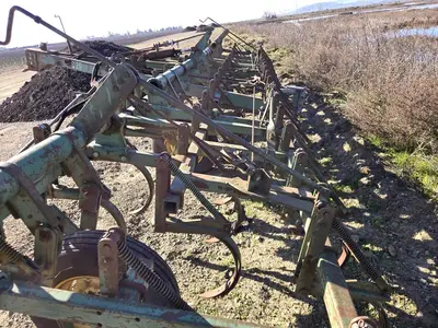 USED 2000 JOHN DEERE C20