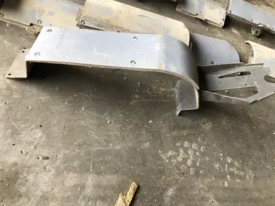 Used CHALLENGER SKID PLATES Miscellaneous Agriculture (Farm) Equipment Iowa US | Kading Ag #1501782