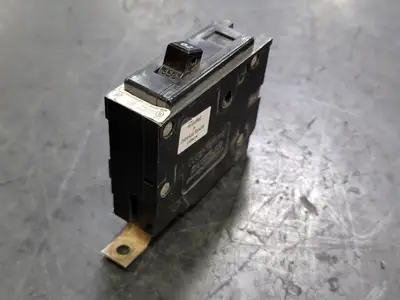 NEW EATON CUTLER-HAMMER BA170