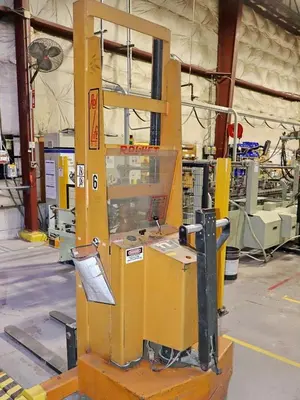 USED ROL-LIFT PSF25S
