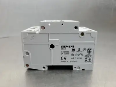 USED Siemens 5SX23 C40 Circuit Breaker, 3-Pole, 40 Amp, 400V w/5SX9100HS