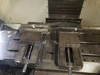 USED 2011 HAAS VF-2SS