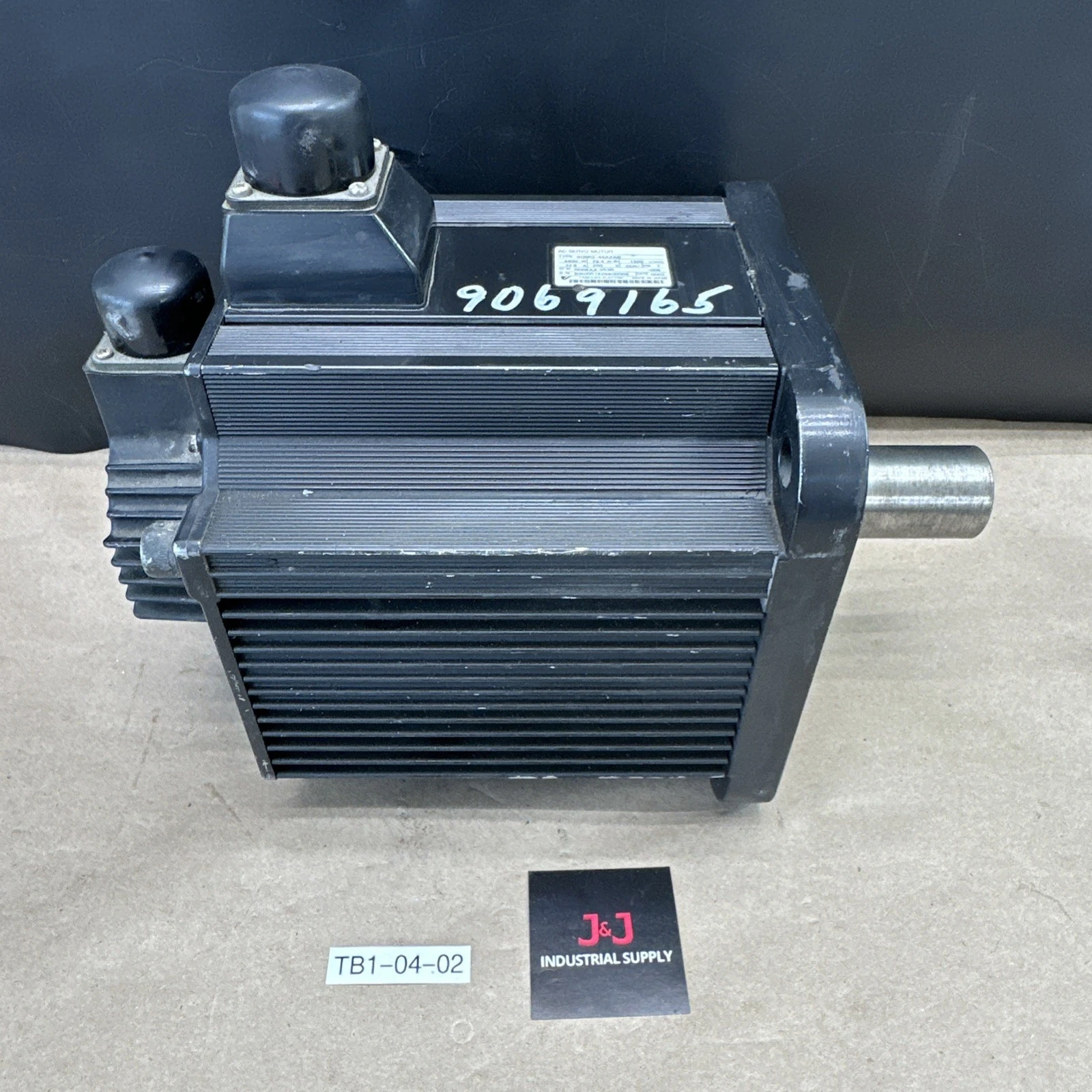 New | in-Stock Yaskawa SGMG-44A2AB Servo Motors Indiana US | J&J Industrial Supply #1285277
