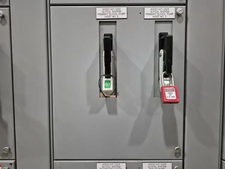 Used SIEMENS TIASTAR Switchgears British Columbia CA | Lenmark #248945