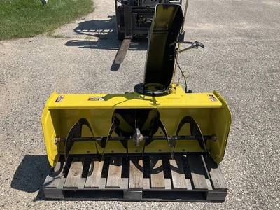 Used JOHN DEERE X300 Mowers Michigan US | Miedema Asset Management Group #1337425