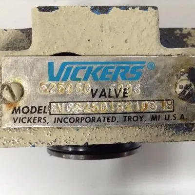 USED VICKERS CVCS25D1S210S19