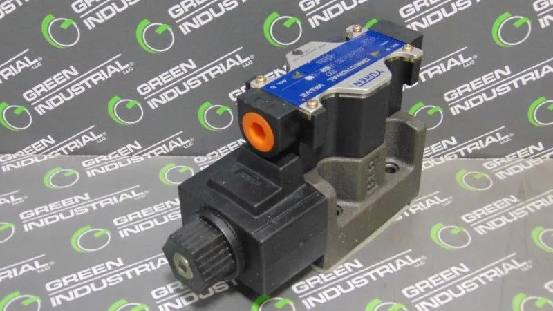Tokimec DSG-03-2B2-A100-50 Hydraulic Directional Control Valve 0308 Used