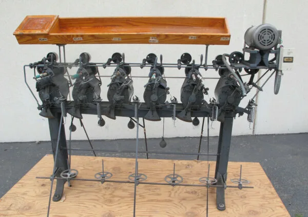 LEESONA Model 50 Winding machine 6 Spindles