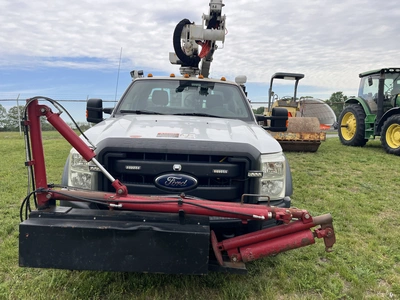 USED 2012 FORD F-550