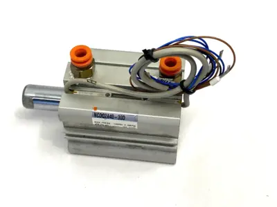 USED SMC PNEUMATIC COMPACT CYLINDER 40MM BORE 30MM STROKE