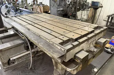 Used GIDDINGS & LEWIS 340-T Horizontal Table Type Boring Mills Ohio US | G-2000, Inc. #1323205