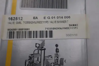 NEW PARKER 71335SN2KNJ1N0C111P3 2-Way Direct Acting Valve STOCK G370A