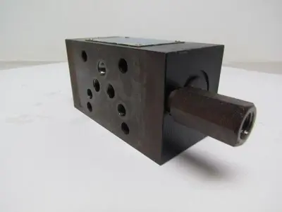Vickers DGMX2-5-PP-BW-S-30 SystemStak Reversible Hydraulic Reducing Valve