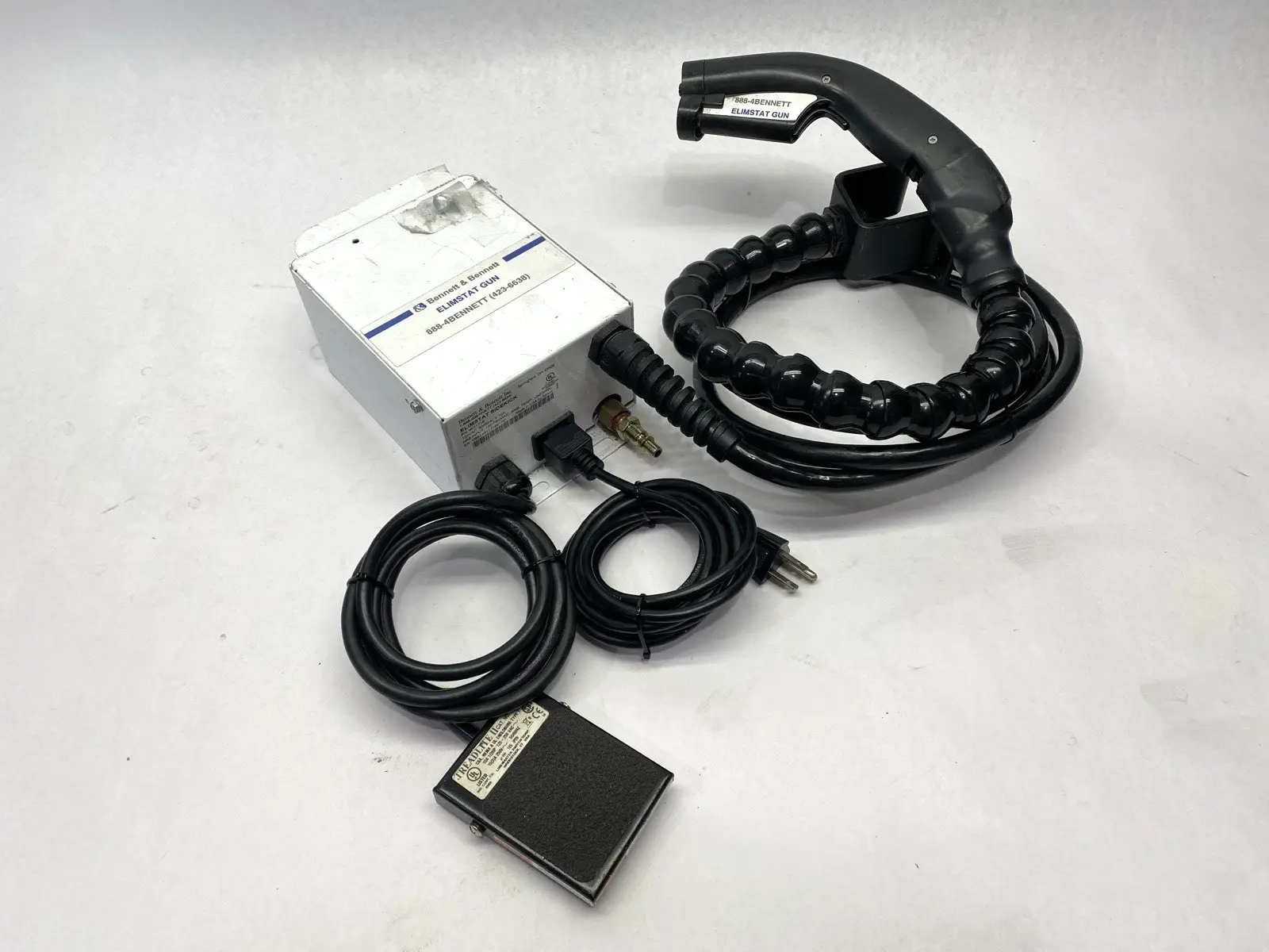 USED BENNET & BENNETT ELIMISTAT SIDEKICK IONIZING GUN 120VAC