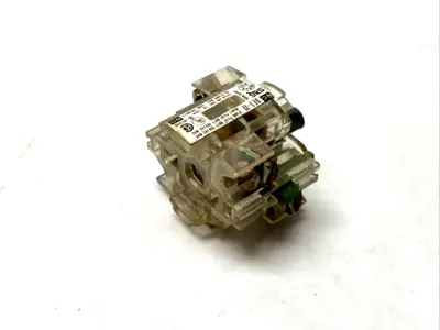 DE1-11 | Sprecher+Schuh  Contact Block 500V 10A - Used