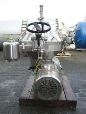KMA Artern SMBZ/1 self-cleaning milk separator, 316SS.