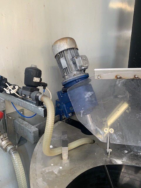 2.2kw R&B Clamp on Geared Stirrer