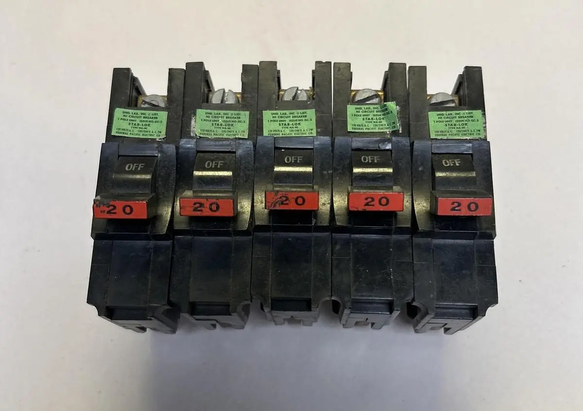 USED FEDERAL PACIFIC NA-NI120