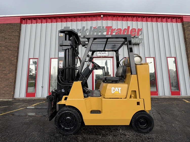 Used 2006 CAT GC40K Misc Forklifts Wisconsin US | Forklifttrader.com #566963