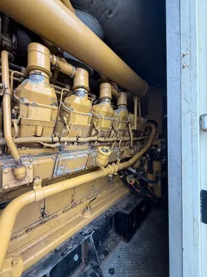2001 CATERPILLAR XQ2000 Generators | MD Equipment Services LLC (10)