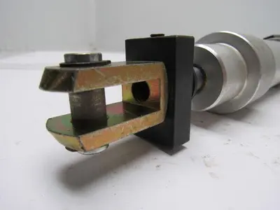 Diottolevi 35/80 30100 Dbl Acting 3.5" Stroke Cylinder 12 mm Shaft 40 mm Bore