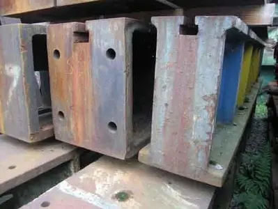 USED BLOCS 2700X200X500