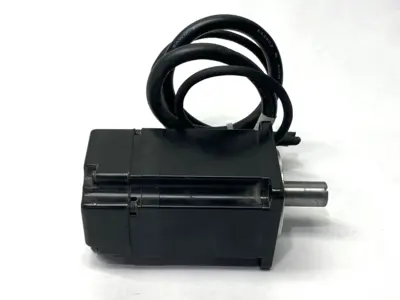 USED YAKAWA SGMAS-04A2A-FJ13