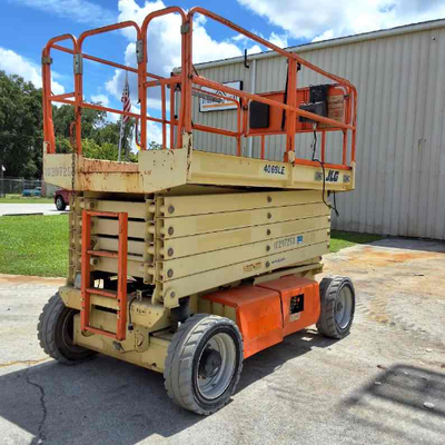 USED 2014 JLG 4069LE