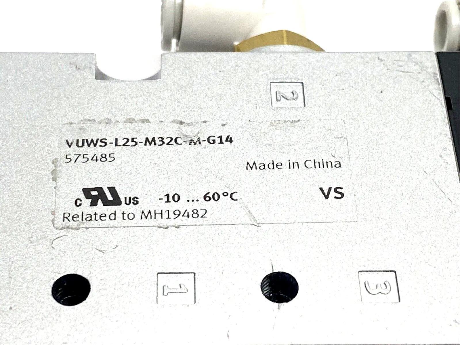 575485, VUWS-L25-M32C-M-G14 | Festo VUWS-L25-M32C-M-G14 Pneumatic Valve G1/4 575485 - Used