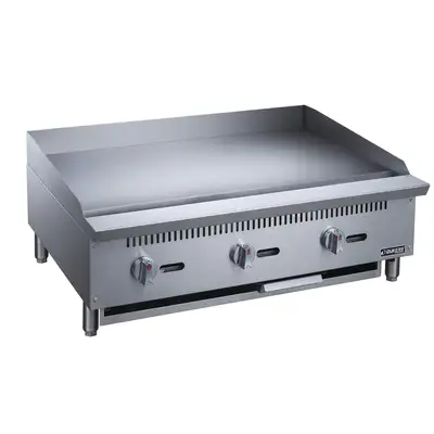 New | in-Stock Dukers New Dukers DCGMA36 36 in. W Flat Top Griddle with 3 Burners Commercial Flat Top Griddles Illinois US | Falcon Restaurant Supply #1376300