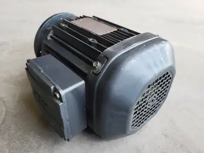 USED SEW-EURODRIVE DRE90L4/FG/RI