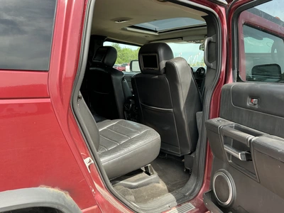 USED 2005 HUMMER H2