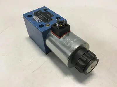 USED REXROTH 54WE10E121A33/CG24N9K4 SO32