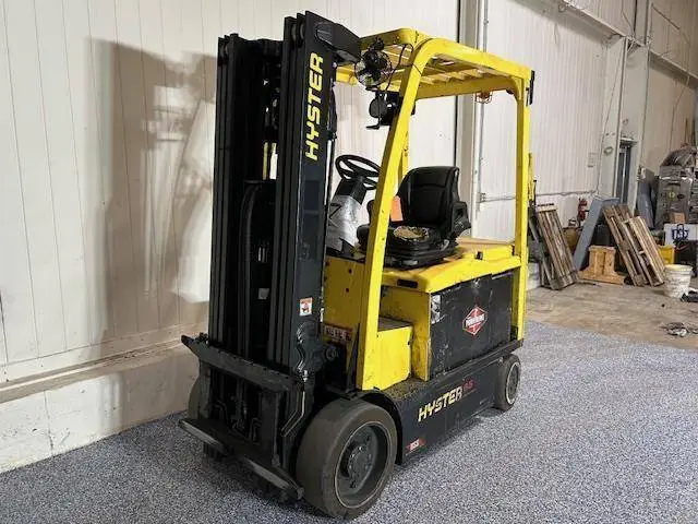 Used HYSTER E65XN-40 4-Wheel Sit down Electric Counterbalance Forklifts Illinois US | Somerset Equipment Sales #1546229